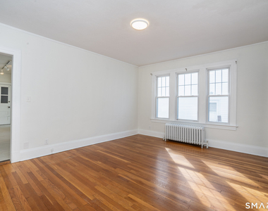 80 Lancaster Road - Photo Thumbnail 5