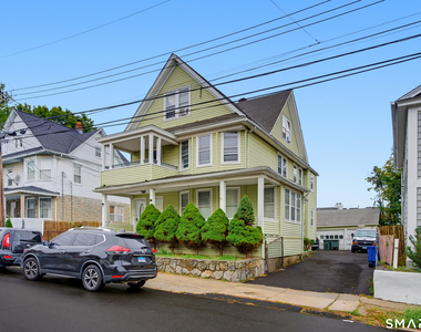 54 Hillside Avenue - Photo Thumbnail 24