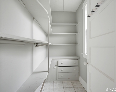 54 Hillside Avenue - Photo Thumbnail 4