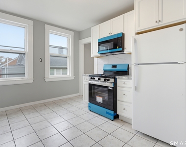 54 Hillside Avenue - Photo Thumbnail 5