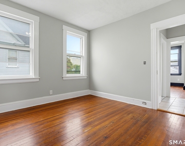 54 Hillside Avenue - Photo Thumbnail 12