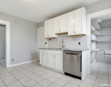 54 Hillside Avenue - Photo Thumbnail 3