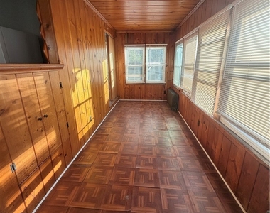 2776 Main Street - Photo Thumbnail 10