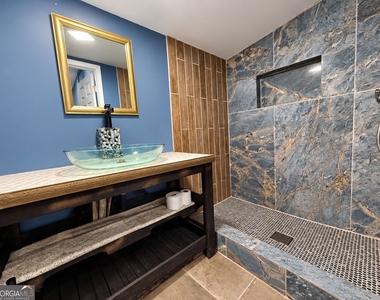 756 Patricia Drive - Photo Thumbnail 8