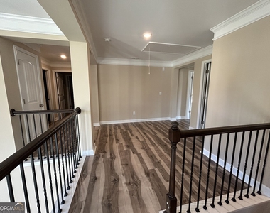 820 Stonekirk Court - Photo Thumbnail 13