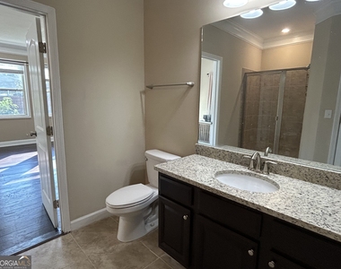 820 Stonekirk Court - Photo Thumbnail 14