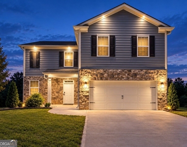 341 Starbuck Parkway - Photo Thumbnail 19
