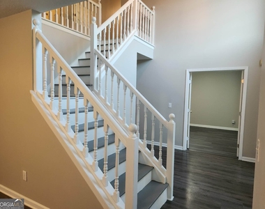 1535 Rogers Crossing Drive - Photo Thumbnail 24