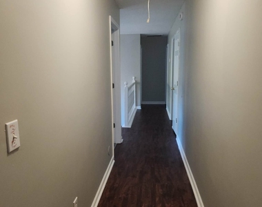 1535 Rogers Crossing Drive - Photo Thumbnail 5