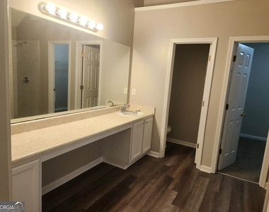 1535 Rogers Crossing Drive - Photo Thumbnail 21