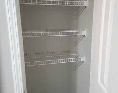 1535 Rogers Crossing Drive - Photo Thumbnail 31