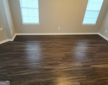 1535 Rogers Crossing Drive - Photo Thumbnail 29