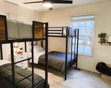 113 Jake Taylor Drive - Photo Thumbnail 31