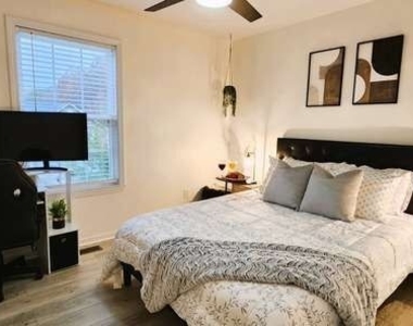 113 Jake Taylor Drive - Photo Thumbnail 23