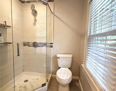 1341 Joyner Avenue Se - Photo Thumbnail 14
