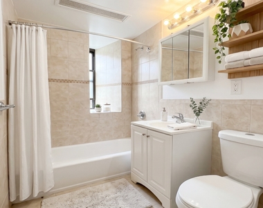 624 West 176th Street - Photo Thumbnail 10