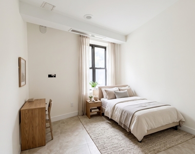 624 West 176th Street - Photo Thumbnail 2