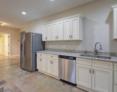 8365 Wallace Wood Road - Photo Thumbnail 17