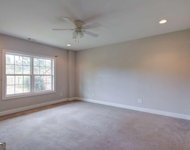 8365 Wallace Wood Road - Photo Thumbnail 18