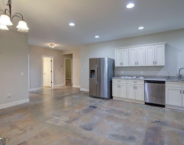 8365 Wallace Wood Road - Photo Thumbnail 6