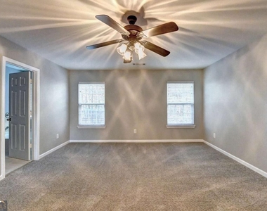 3070 Centerglen Lane - Photo Thumbnail 29