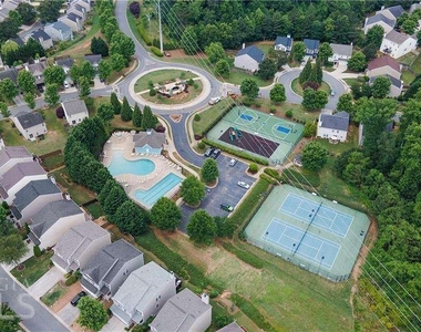3070 Centerglen Lane - Photo Thumbnail 50