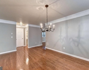 3070 Centerglen Lane - Photo Thumbnail 12