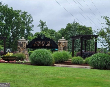 3070 Centerglen Lane - Photo Thumbnail 51