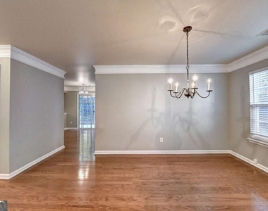 3070 Centerglen Lane - Photo Thumbnail 11