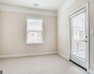 2544 Josselyn Lane Se - Photo Thumbnail 23