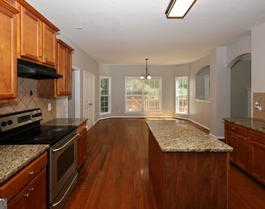 2025 Jessica Way Ne - Photo Thumbnail 20