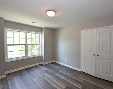 2025 Jessica Way Ne - Photo Thumbnail 26