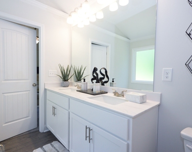 40 Eryn Terrace - Photo Thumbnail 12