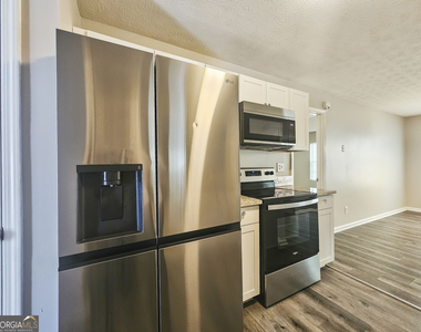 3607 Oakland Spring Court - Photo Thumbnail 5