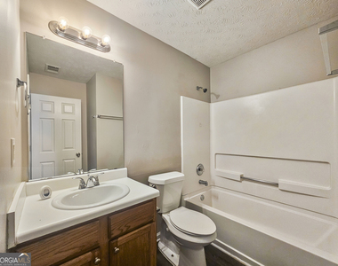 3607 Oakland Spring Court - Photo Thumbnail 14