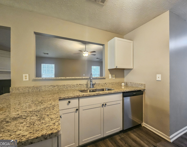 3607 Oakland Spring Court - Photo Thumbnail 6