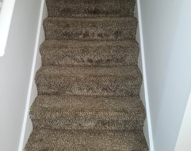 764 Crestside Court - Photo Thumbnail 2
