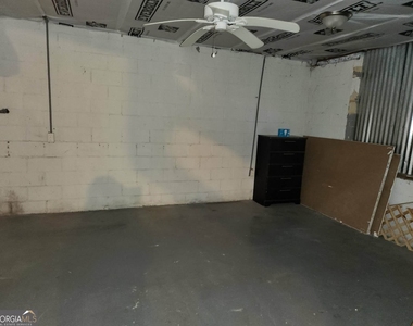 764 Crestside Court - Photo Thumbnail 18