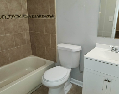 764 Crestside Court - Photo Thumbnail 4