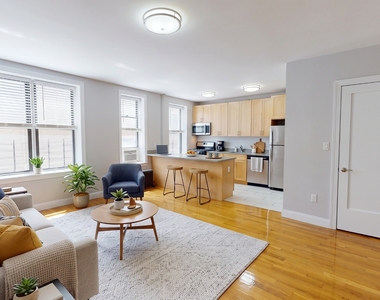 1795 Riverside Drive - Photo Thumbnail 3