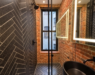 9 West 103rd Street - Photo Thumbnail 11