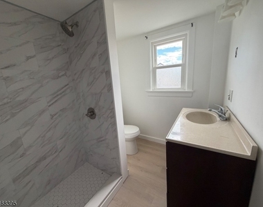 58 N Main St - Photo Thumbnail 8
