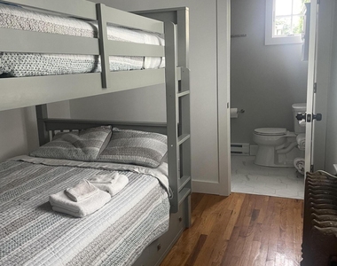 64 Abbott Avenue - Photo Thumbnail 9