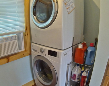 64 Abbott Avenue - Photo Thumbnail 8