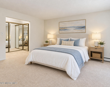 121 Lexington Court - Photo Thumbnail 27