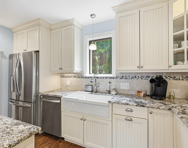 93 Central Avenue - Photo Thumbnail 22