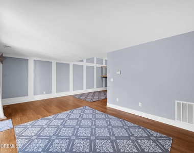 8 Joyce Court - Photo Thumbnail 2