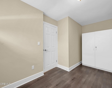 8 Joyce Court - Photo Thumbnail 19