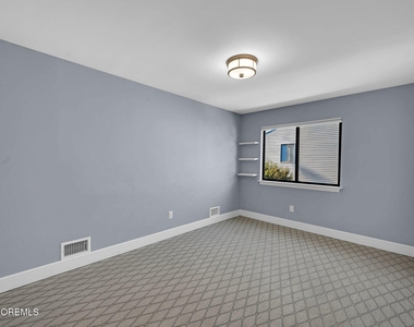8 Joyce Court - Photo Thumbnail 17