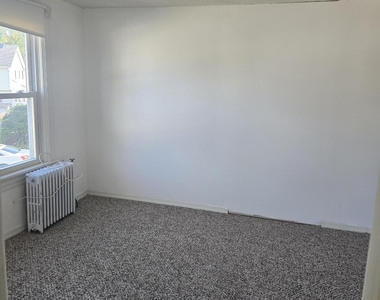 795a Harmony Road - Photo Thumbnail 3